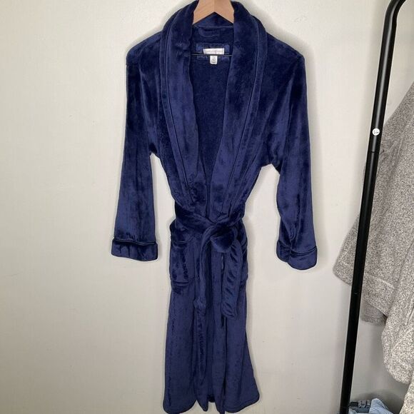 Carole Hochman Plush Robe - Picture 1 of 5